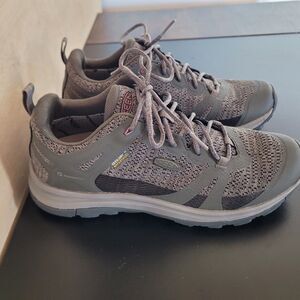 KEEN Terradora 2 II Waterproof Low Height Hiking Shoes 1022346 Gray Pink Sz 7.5